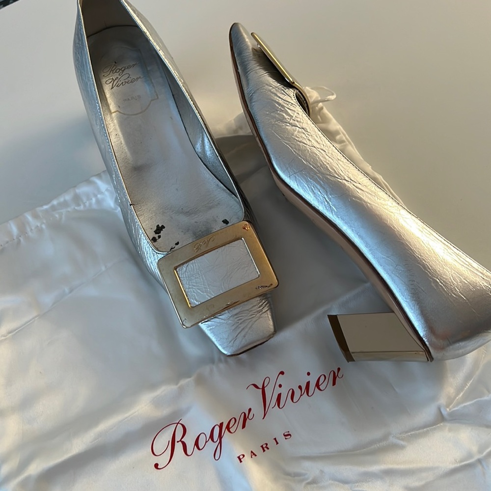 Roger Vivier Silver with Gold Buckle Woman’s Shoe Size 37